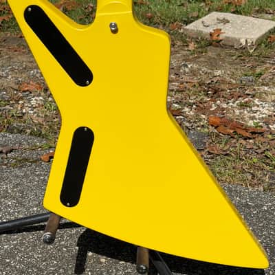 2003 Gibson Limited Edition X-Plorer Yellow Sparkle W/OHSC Explorer Mini Humbuckers image 7