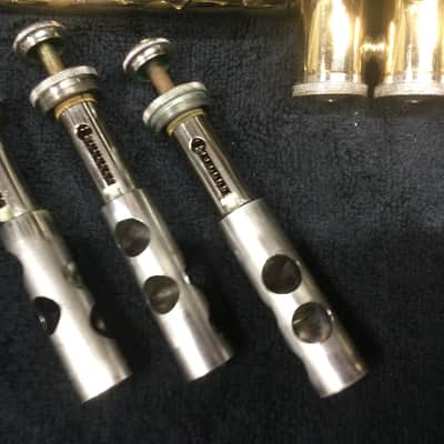 York Artist model trumpet 1955-56 - Brass Lacquer image 11