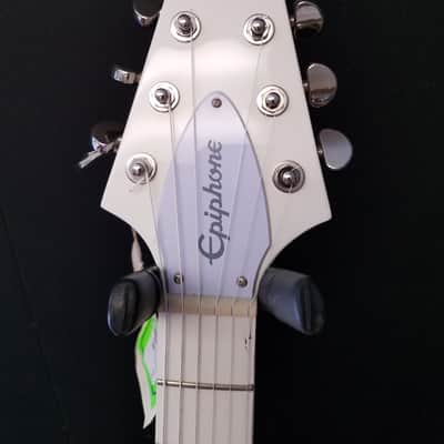 Epiphone Brendon Small Snow Flying V Falcon LTD 2016 White Burst image 5