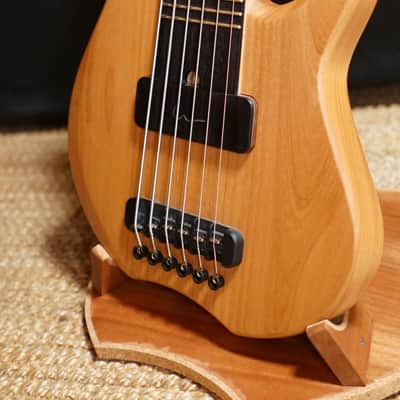 UNICORN BASS short scale PURE ART 6 STRING 2024 - natural image 10