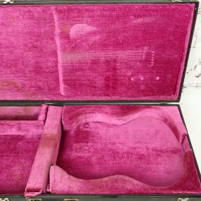 Genuine 1970s Gibson SG Electric Solid Body Rectangular Hard Shell Guitar Case image 8
