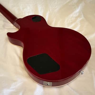 2021 Gibson Les Paul Classic - Translucent Cherry - Free Pro Setup image 10