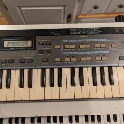 Casio CZ-101 Digital Synthesizer - Good Working Condition - Case image 3