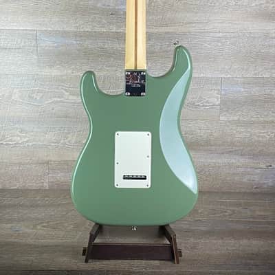 Fender American Professional Stratocaster HSS ShawBucker – Antique Olive image 7