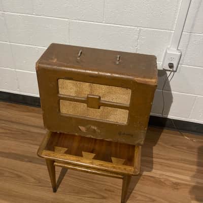 Gibson BR-6F 3-Input 10-Watt 1x10" Guitar Combo 1948 - 1954 - Brown image 5