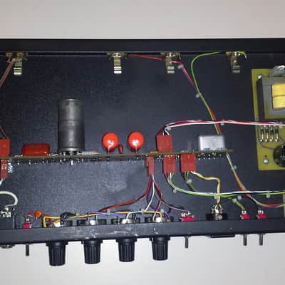 Alembic F-1x Bass tube pre-amp image 3
