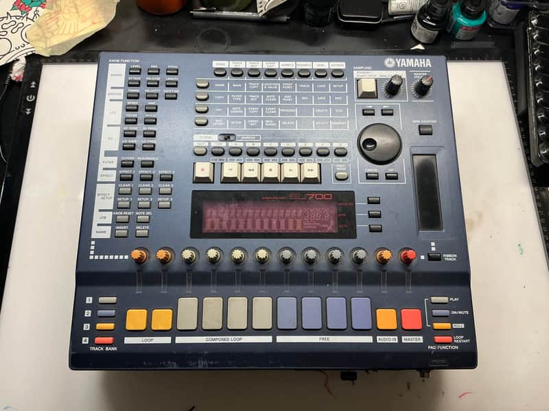 Yamaha SU700 image 1