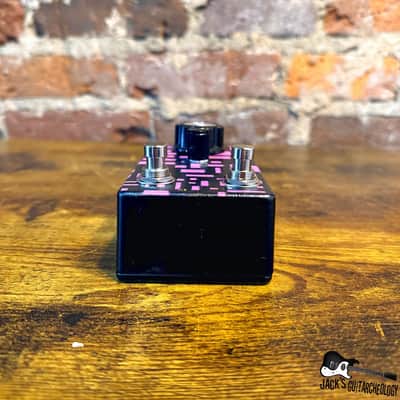 Chimera Mechanical Meat Ball Boost & Distortion Pedal (*NEW* - Pink) image 6