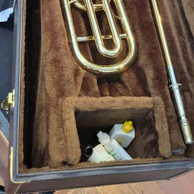 Selmer Paris Largo 16 Trombone with F Trigger Attachment with case and Mouthpiece image 3