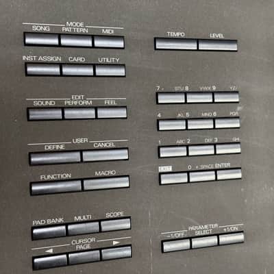 Roland R-8 Human Rhythm Composer Drum Machine + 5 Sound Cartridges - Serviced image 7