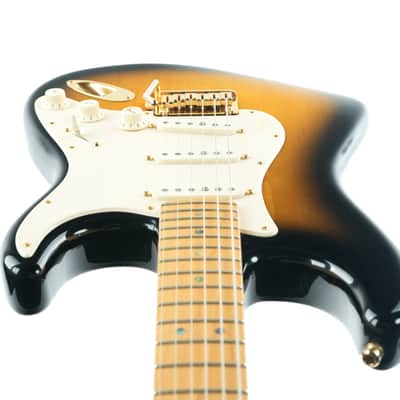 Fender American Deluxe 50th anniversary Stratocaster Sunburst 2004 image 13