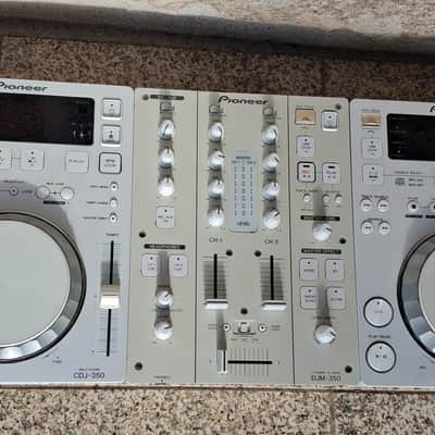 Pioneer CDJ350x2 + DJM350 2010 - White image 1