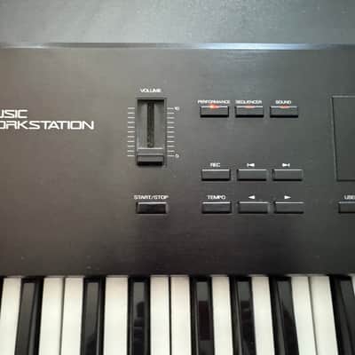 Roland W-30 12 bit Vintage Sampling Workstation + SCSI + Gotek image 4