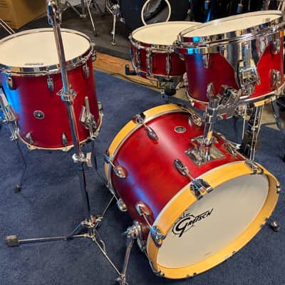 Gretsch Brooklyn series 4 piece/holder 2022 - satin cherry image 1