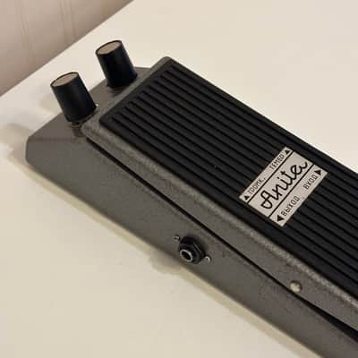 Anita Vintage Fuzz image 3