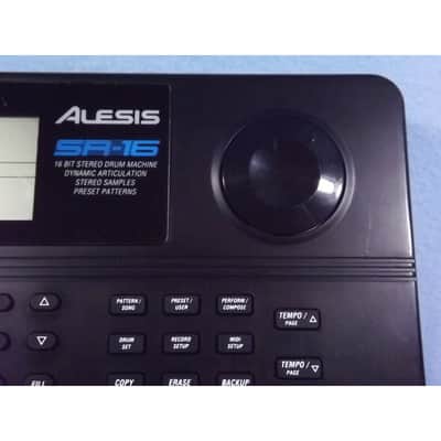 Alesis SR-16 Drum Machine (16 BIT) image 5