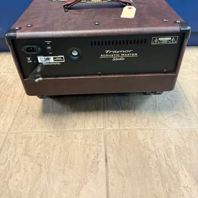 Traynor AM Studio Acoustic Master 65-Watt 1x8" Acoustic Guitar Combo with Tweeter 2010s - Brown image 4