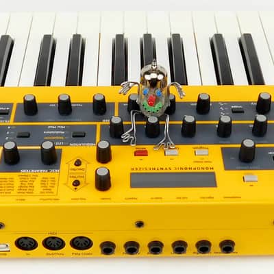 DSI Dave Smith Mopho Synthesizer Keyboard + Top Zustand + 1,5J Garantie Bild 10