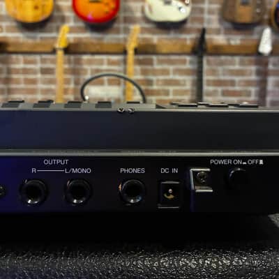Yamaha QY300 Music Sequencer Rhythm Machine with Power Supply image 4