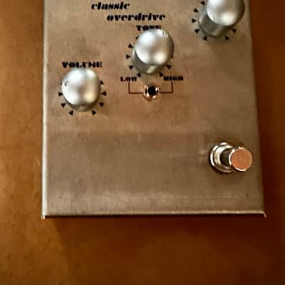 Musician Sound Design Silverstone Classic Overdrive Silver RARE image 1