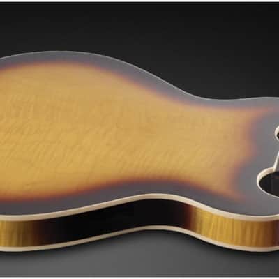 Warwick German Pro Series Star Bass, 4-String - Vintage Sunburst High Polish, Lefty, Fretless image 3