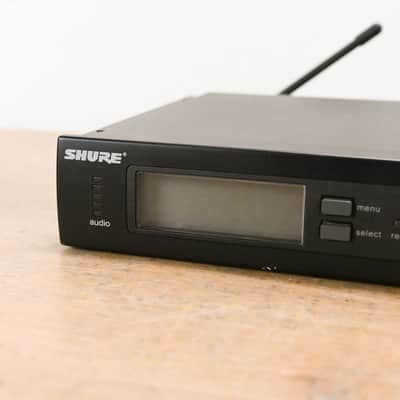 Shure SLX4 Wireless Receiver - L4 Band: 638-662 MHz (NO POWER SUPPLY) CG013E9 image 3