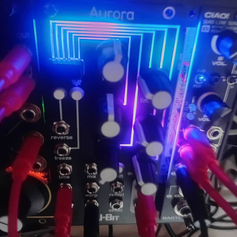 Qu-Bit Electronix Aurora