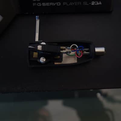 Technics SL-23A F-G Servo Player - Belt-Drive Semi-Automatic Turntable + cellule Ortofon OM Pro S image 4
