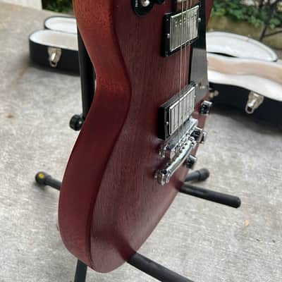 Gibson Les Paul Studio Vintage Mahogany 2003 - 2007 - Worn Cherry image 12
