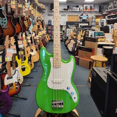 Squier Sonic Bronco MN WPG FSR Short Bass Guitar - Lime Green image 3