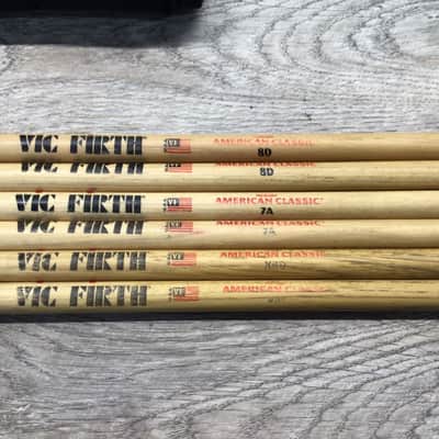 Vizcaya Drum Stick Bag w/ 3 Sets of Vic Firth Drum Sticks image 4
