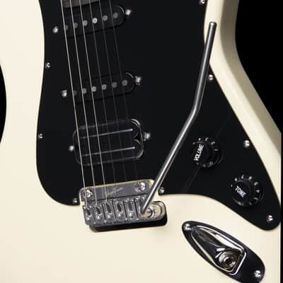 Lerxst Limelight by Godin - Vega Trem image 8
