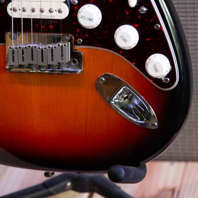 Fender US Lone Star Strat 1997 - Sunburst image 8
