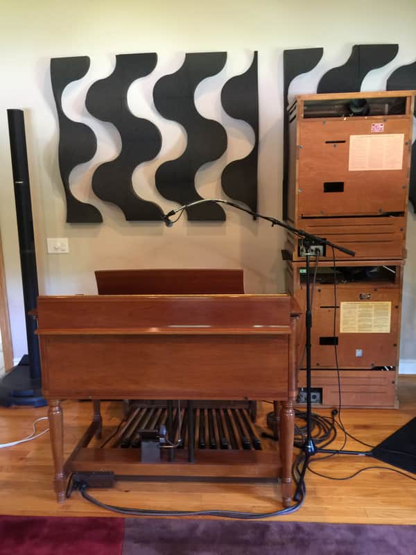 1956 Hammond B3 Organ with 2 Leslie speakers a 122v & 147  1955 - 1958 - Natural image 1