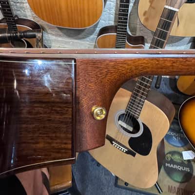 Taylor Baritone-8 2009 - Sitka spruce with rosewood back image 9