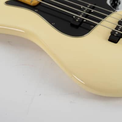 Fender American Standard Jazz Bass 2008 Olympic White image 9
