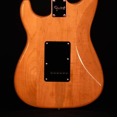 Squier Classic Vibe '70s Stratocaster, Laurel Fingerboard, Natural image 3