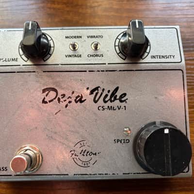 Fulltone CS-MDV-1 Custom Shop Mini Deja Vibe | Reverb