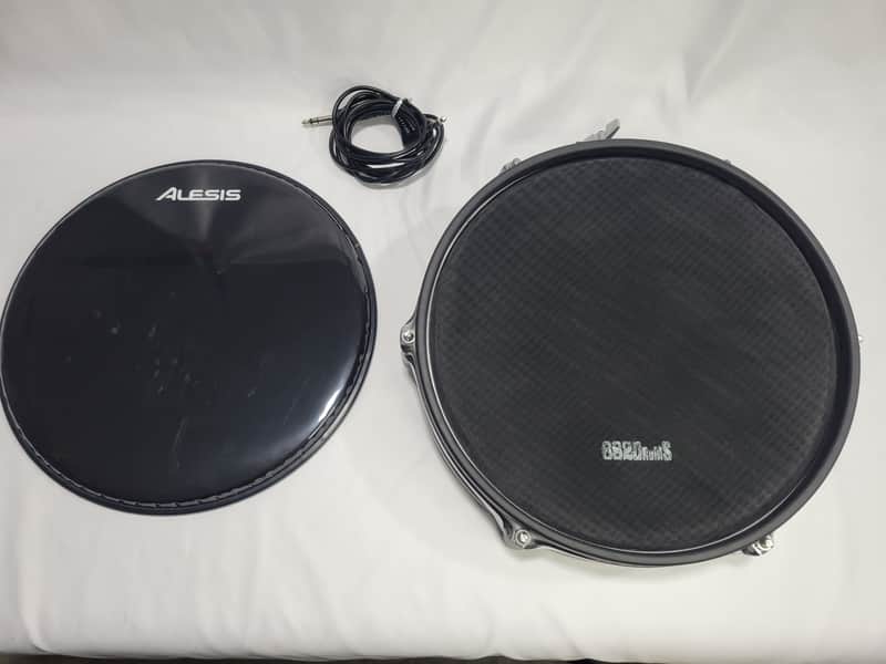 Alesis RealHead (w/ Mesh) 12" Dual-Zone Electronic Drum Pad 2010s - Black image 1