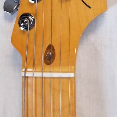Fender American Ultra Stratocaster, Maple Fingerboard, Ultraburst W/HSC image 9