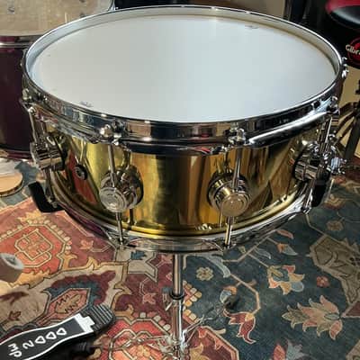 DW Collectors Series 5.5x14 Bell Brass Snare Drum - Polished Brass image 9