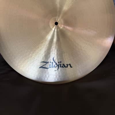 Zildjian 20” Medium Ride image 5