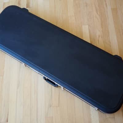 Fender Deluxe Series Jazz Bass 24 Fret Quilt Top w/ Active EQ, Duncan Pickups and Hardshell Case image 16