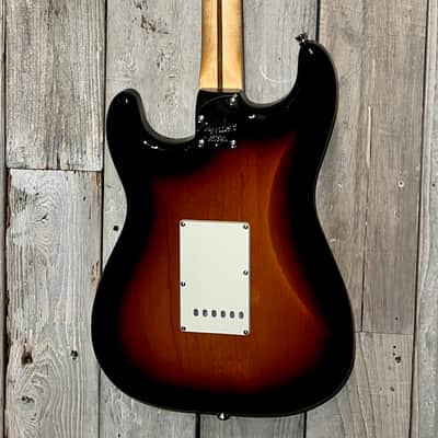 Sweet Fender Player Stratocaster, Maple Fretboard 3-Color Sunburst, CCG Custom Shop, Insane Player ! image 10