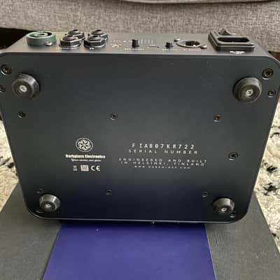 Darkglass Electronics Alpha Omega 500 500-Watt Bass Amp Head 2020 - Present - Blue image 7