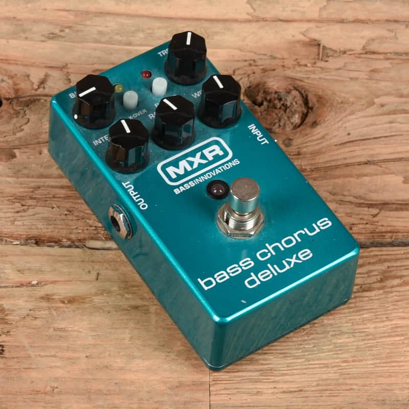 MXR M83 Bass Chorus Deluxe