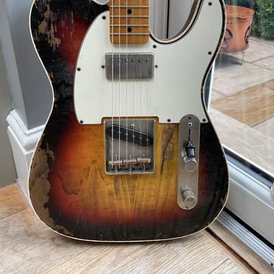 Rock N Roll Relics Richards in 3 colour sunburst image 4