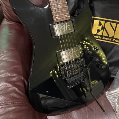 ESP KH-2 NTB Kirk Hammett Signature - Black image 2