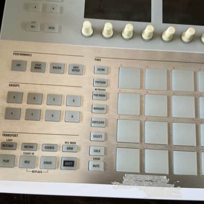 Native Instruments Maschine Studio 2010s - White image 3