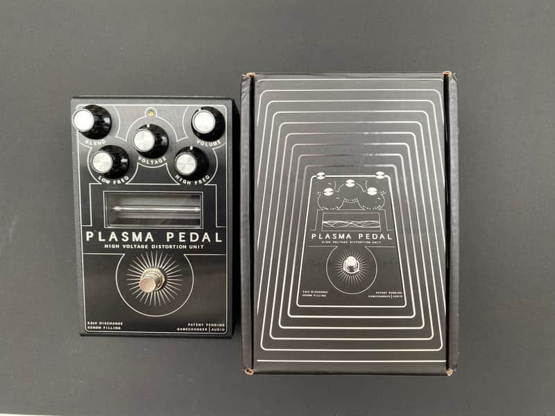 Gamechanger Audio Plasma Pedal High Voltage Distortion Unit 2010s - Black image 1